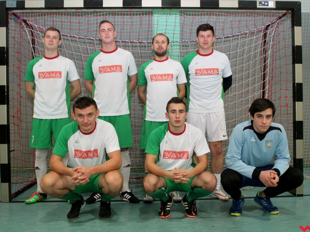 Energosieć Pyzdry wygrywa turniej piłkarski z okazji rocznicy oddania do użytku hali widowiskowo - sportowej