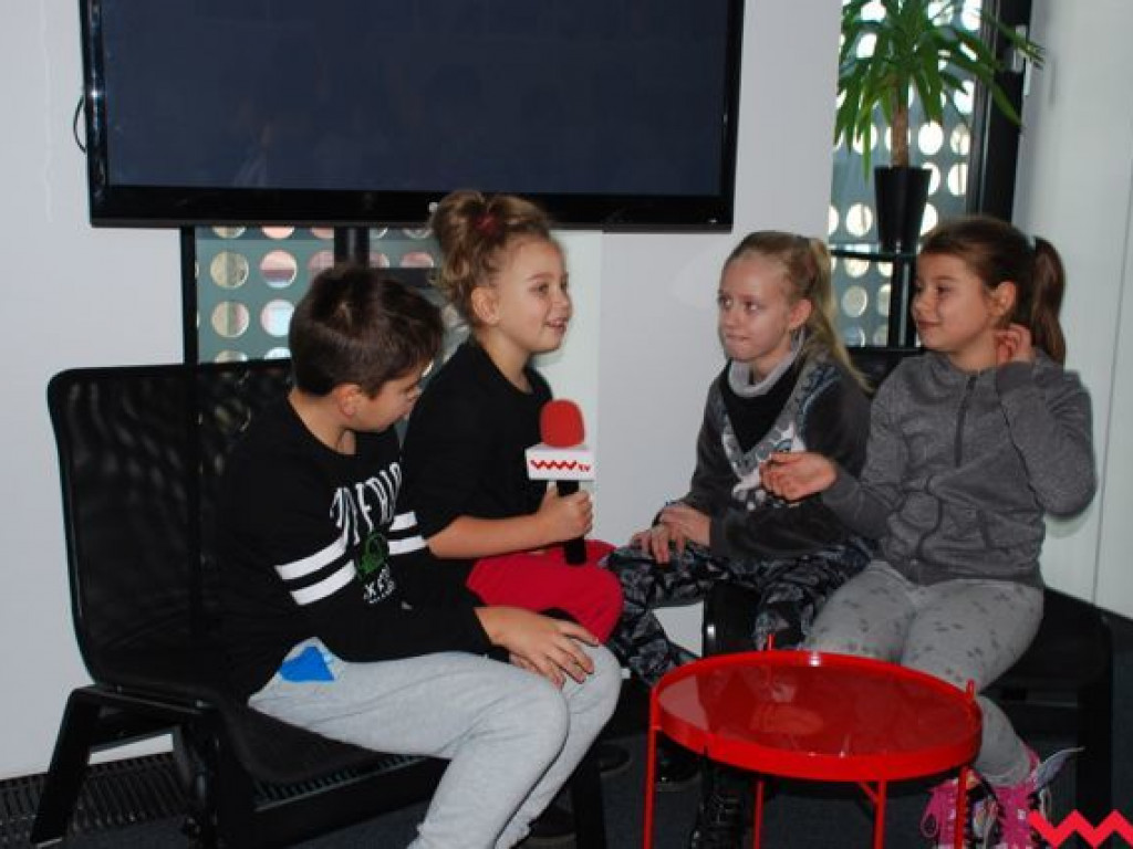 Zarażamy miłością do dziennikarstwa młode pokolenie! Dzieciaki z „szóstki