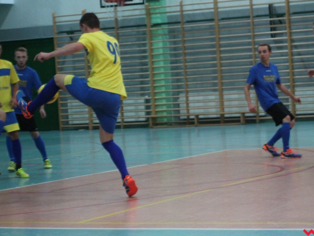 Wystartowała Halowa Liga Piłki Nożnej o Puchar Burmistrza Pyzdr