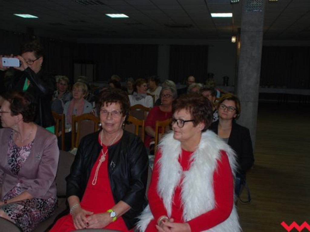 Nekielskie Amazonki świętują i namawiają do profilaktyki