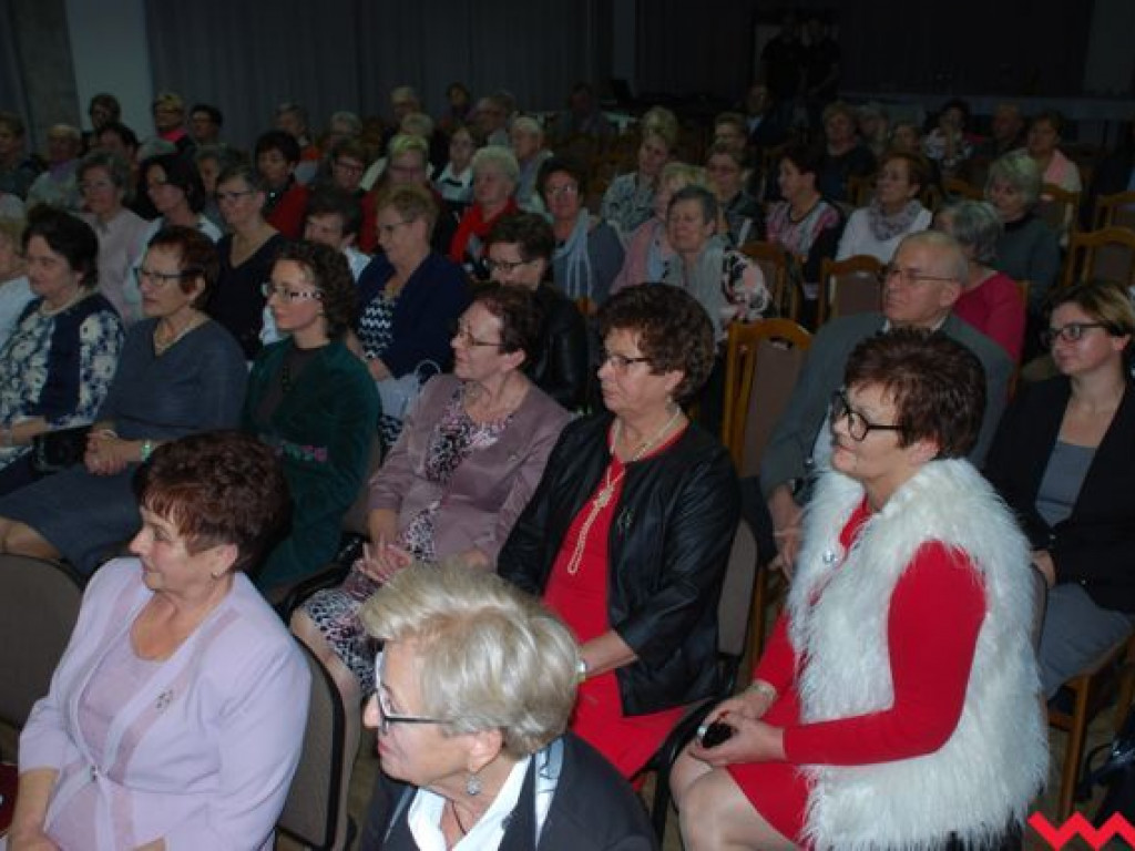 Nekielskie Amazonki świętują i namawiają do profilaktyki