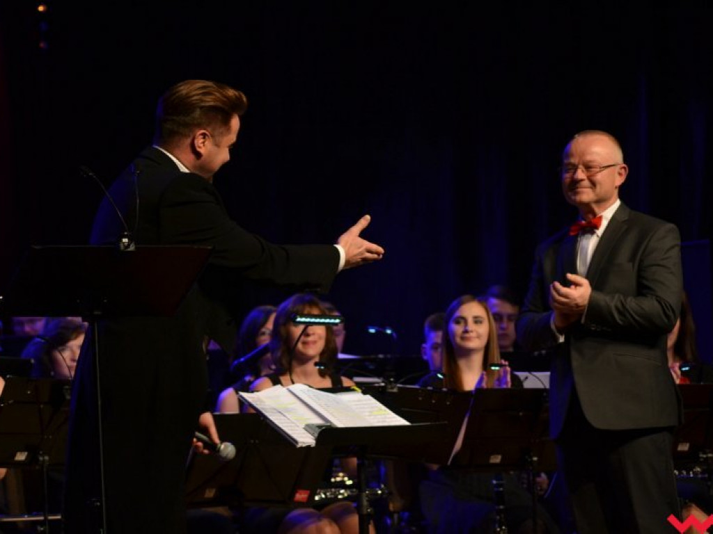 Po co nam Włodek Pawlik, gdy mamy taką orkiestrę! Jesienny koncert nie zawiódł oczekiwań