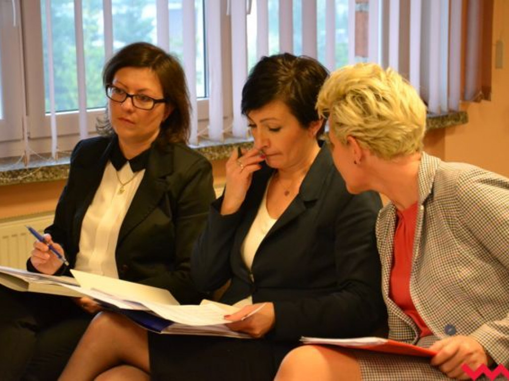 Barszcz nie chce nowego stadionu. Ważniejsze dla niego jest zrobienie „wejścia do chlewu”