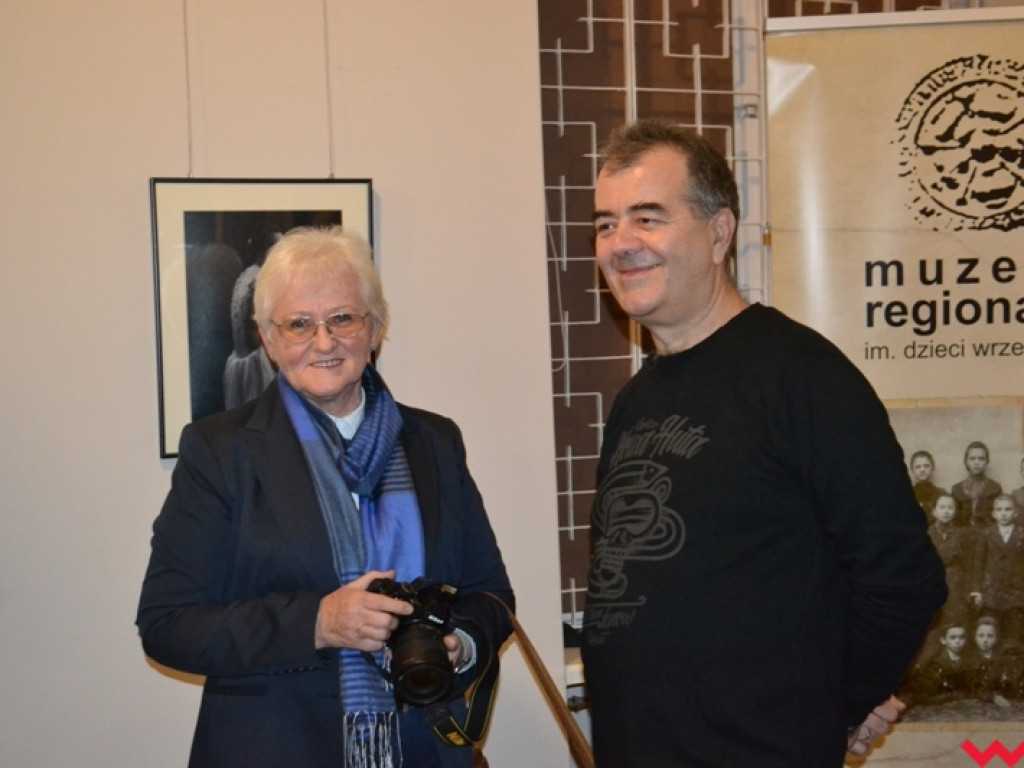 Raport z fotografii złożony. Mundurowi po raz kolejny pokazali artystyczną pasję