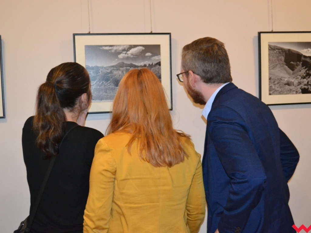 Raport z fotografii złożony. Mundurowi po raz kolejny pokazali artystyczną pasję