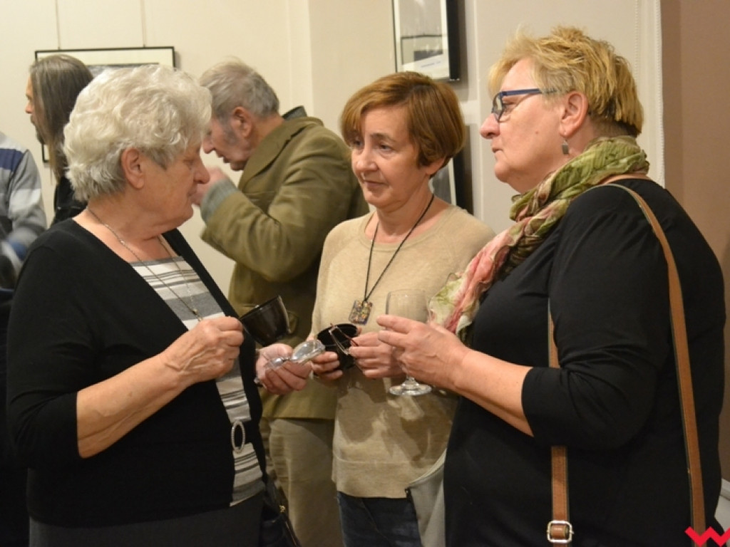 Raport z fotografii złożony. Mundurowi po raz kolejny pokazali artystyczną pasję