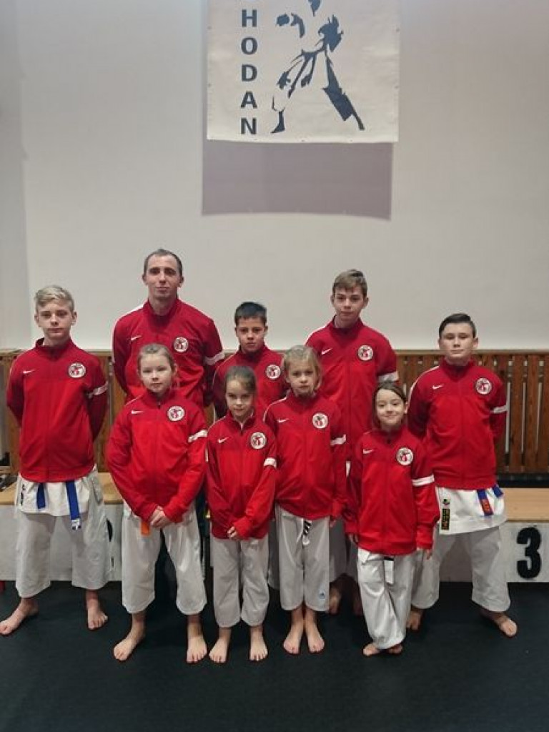 Kolejny dobry turniejowy występ zawodników Wrzesińskiego Klubu Karate (galeria)