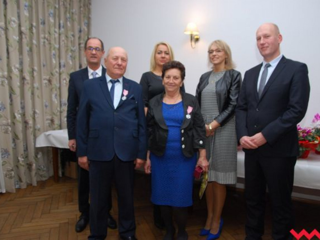 50 lat małżeństwa za nimi! Wśród odznaczonych były dyrektor wrzesińskiego ogólniaka