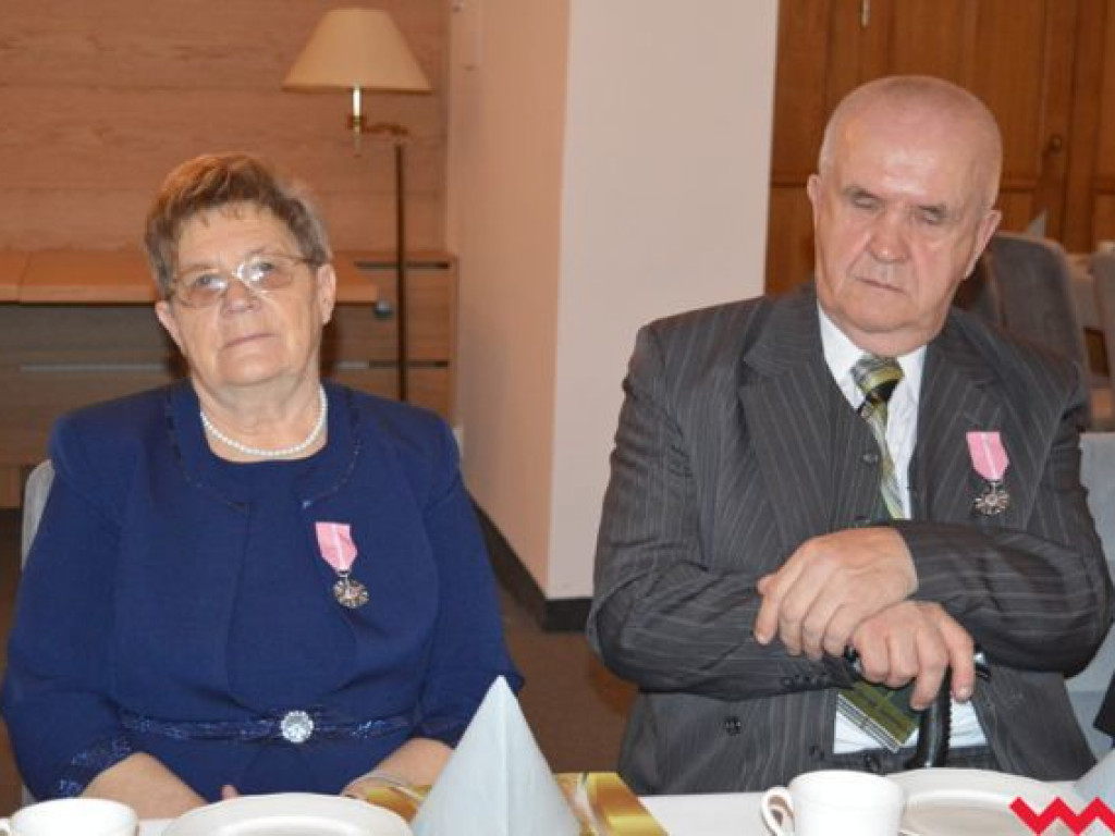 50 lat małżeństwa za nimi! Wśród odznaczonych były dyrektor wrzesińskiego ogólniaka