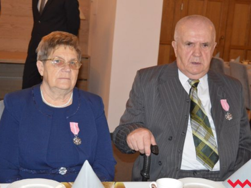 50 lat małżeństwa za nimi! Wśród odznaczonych były dyrektor wrzesińskiego ogólniaka