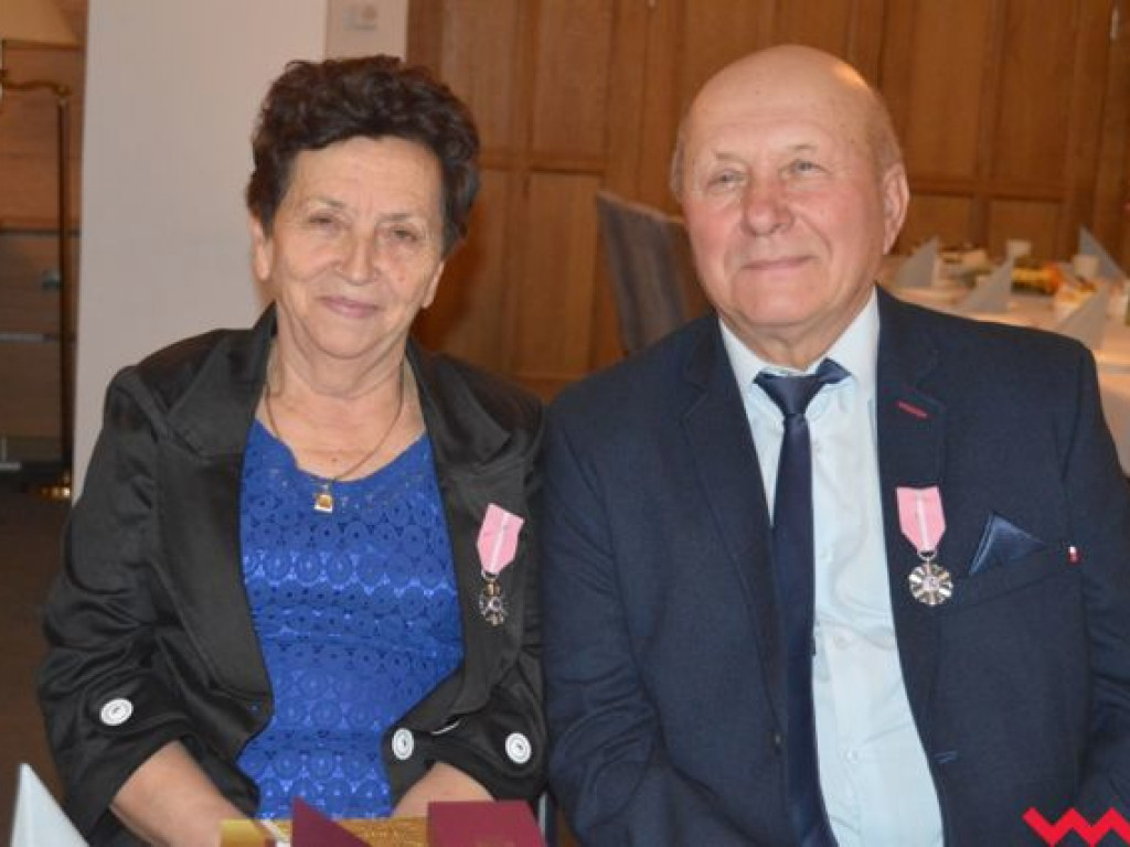 50 lat małżeństwa za nimi! Wśród odznaczonych były dyrektor wrzesińskiego ogólniaka