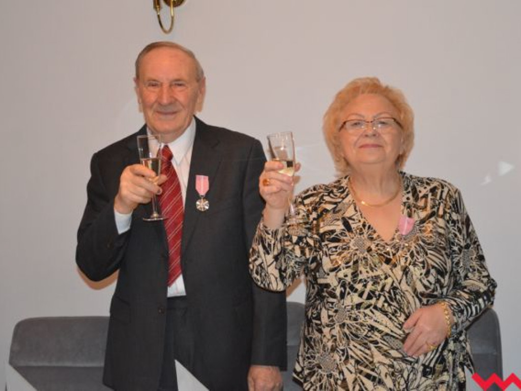50 lat małżeństwa za nimi! Wśród odznaczonych były dyrektor wrzesińskiego ogólniaka