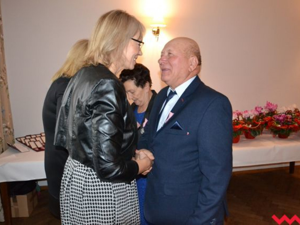 50 lat małżeństwa za nimi! Wśród odznaczonych były dyrektor wrzesińskiego ogólniaka