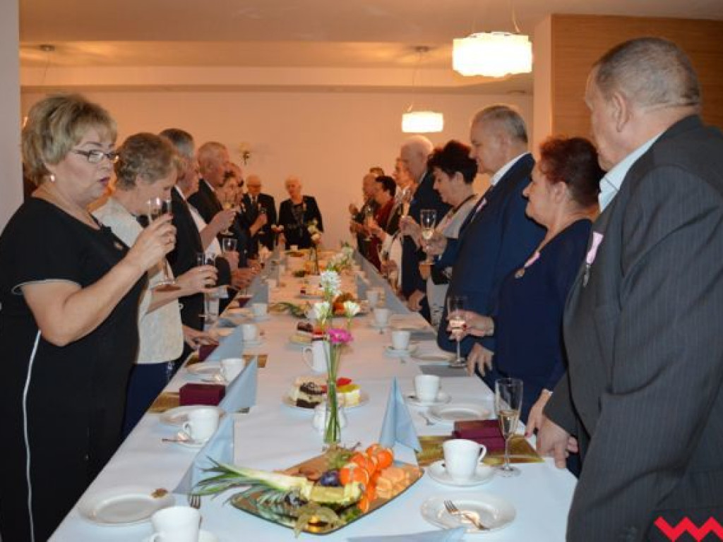 50 lat małżeństwa za nimi! Wśród odznaczonych były dyrektor wrzesińskiego ogólniaka