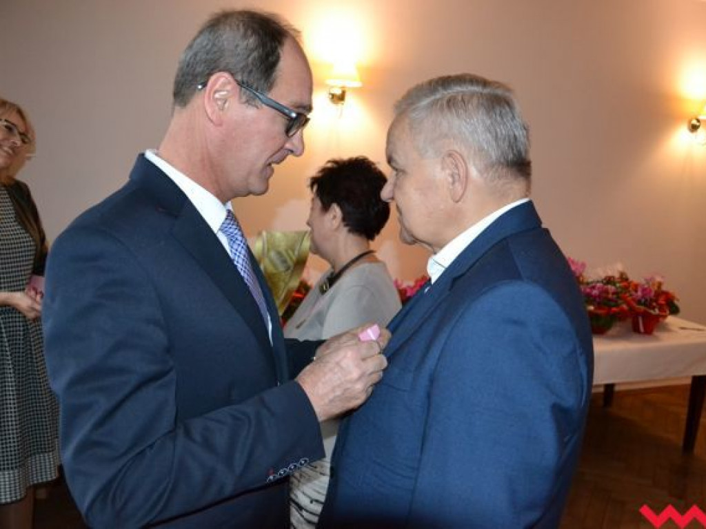 50 lat małżeństwa za nimi! Wśród odznaczonych były dyrektor wrzesińskiego ogólniaka