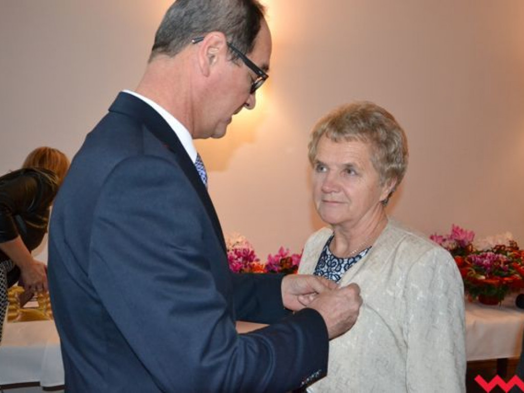 50 lat małżeństwa za nimi! Wśród odznaczonych były dyrektor wrzesińskiego ogólniaka