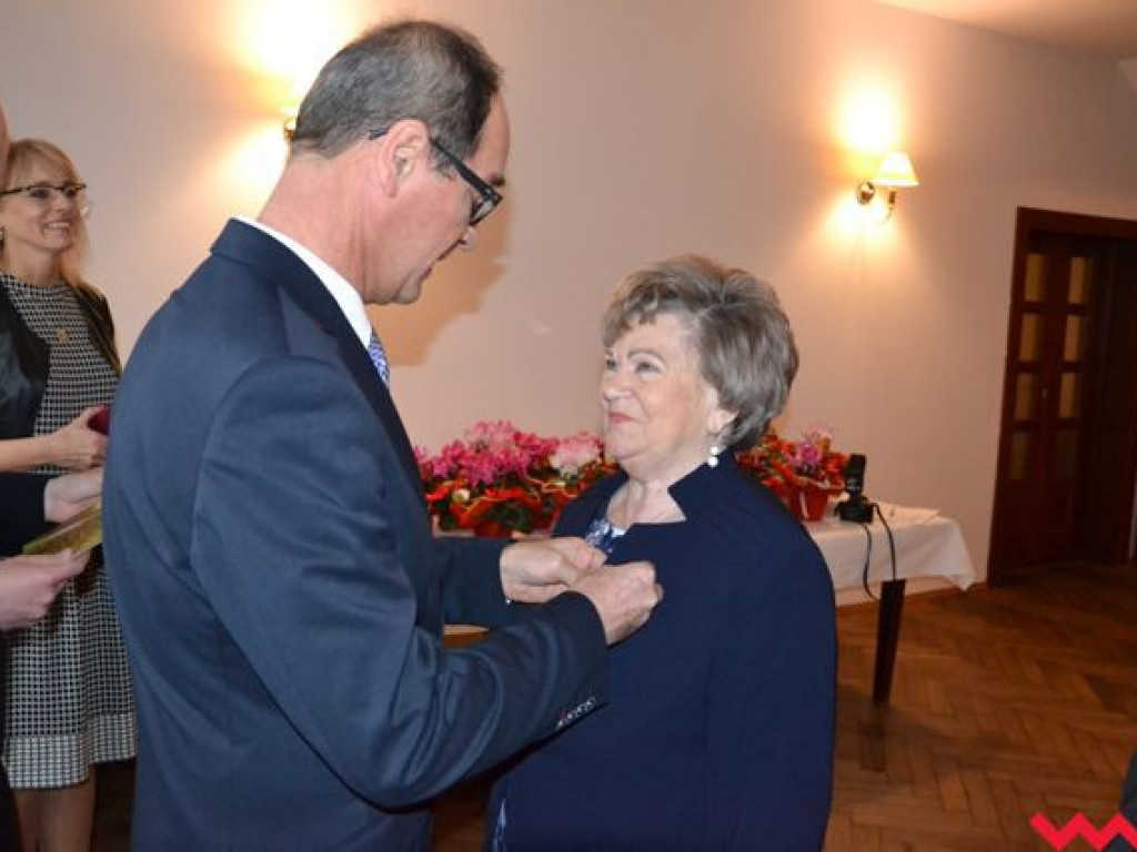 50 lat małżeństwa za nimi! Wśród odznaczonych były dyrektor wrzesińskiego ogólniaka