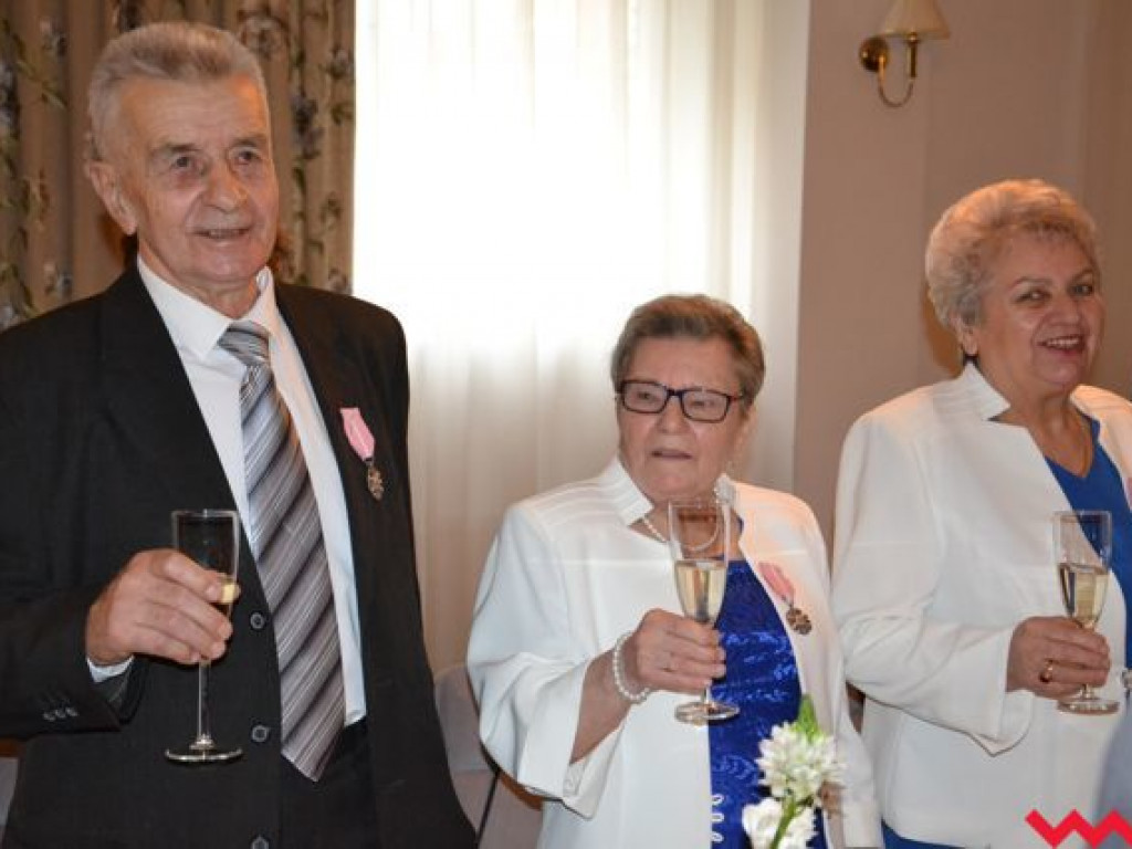 50 lat małżeństwa za nimi! Wśród odznaczonych były dyrektor wrzesińskiego ogólniaka