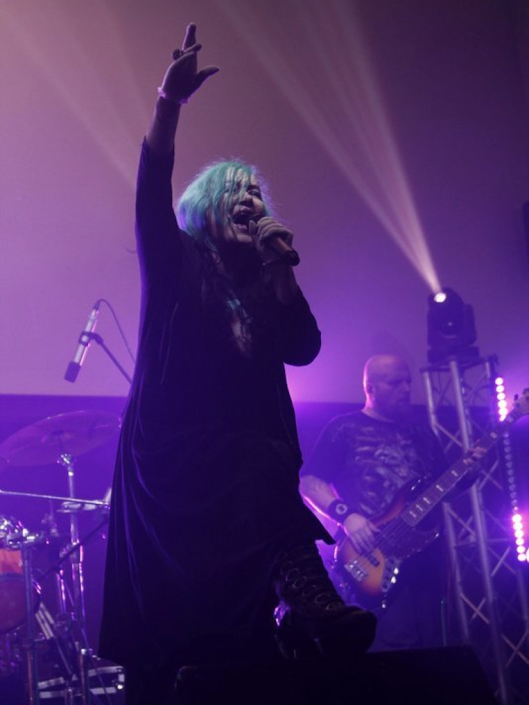 Licealna aula zadrżała w posadach na koncercie Closterkellera