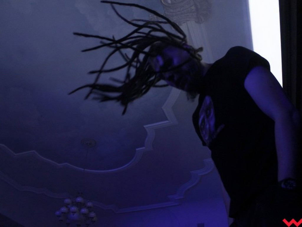 Licealna aula zadrżała w posadach na koncercie Closterkellera