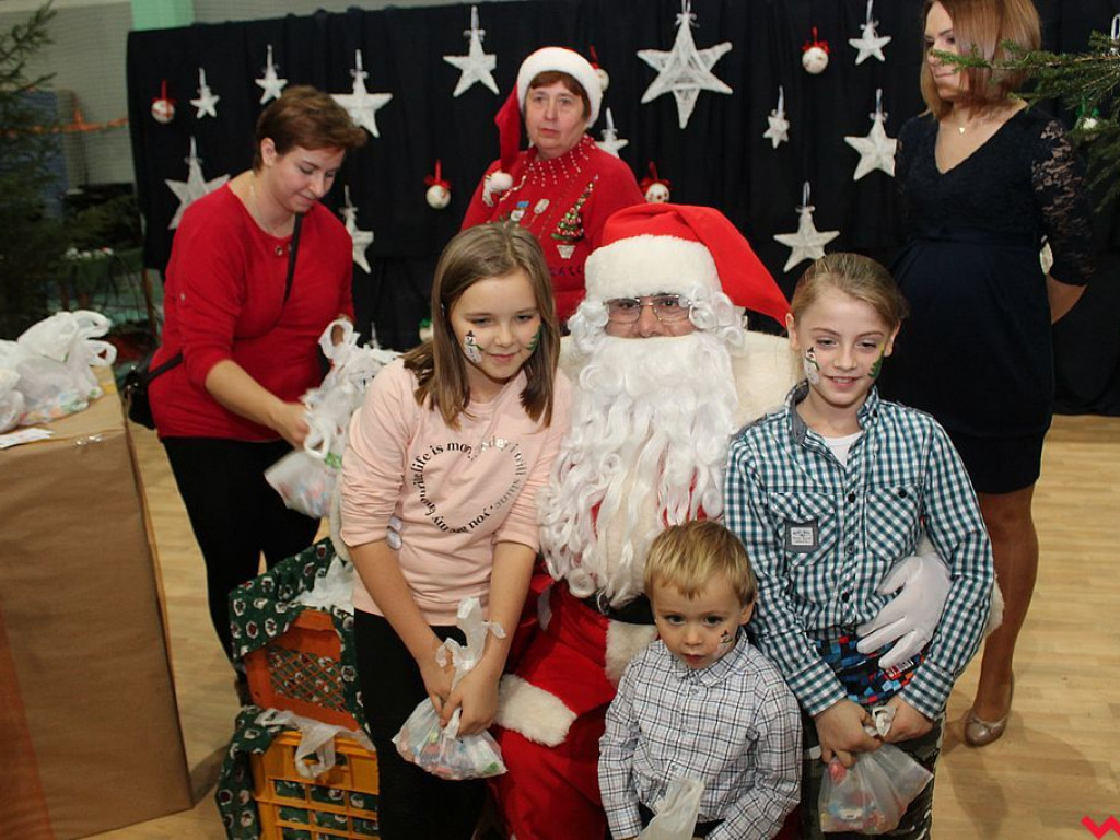 Świąteczny klimat na Jarmarku Bożonarodzeniowym