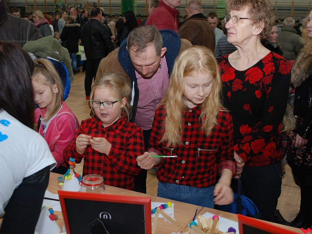 Świąteczny klimat na Jarmarku Bożonarodzeniowym