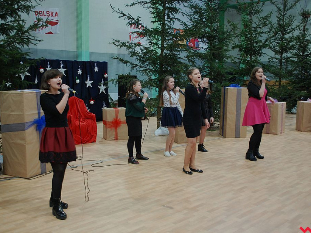 Świąteczny klimat na Jarmarku Bożonarodzeniowym