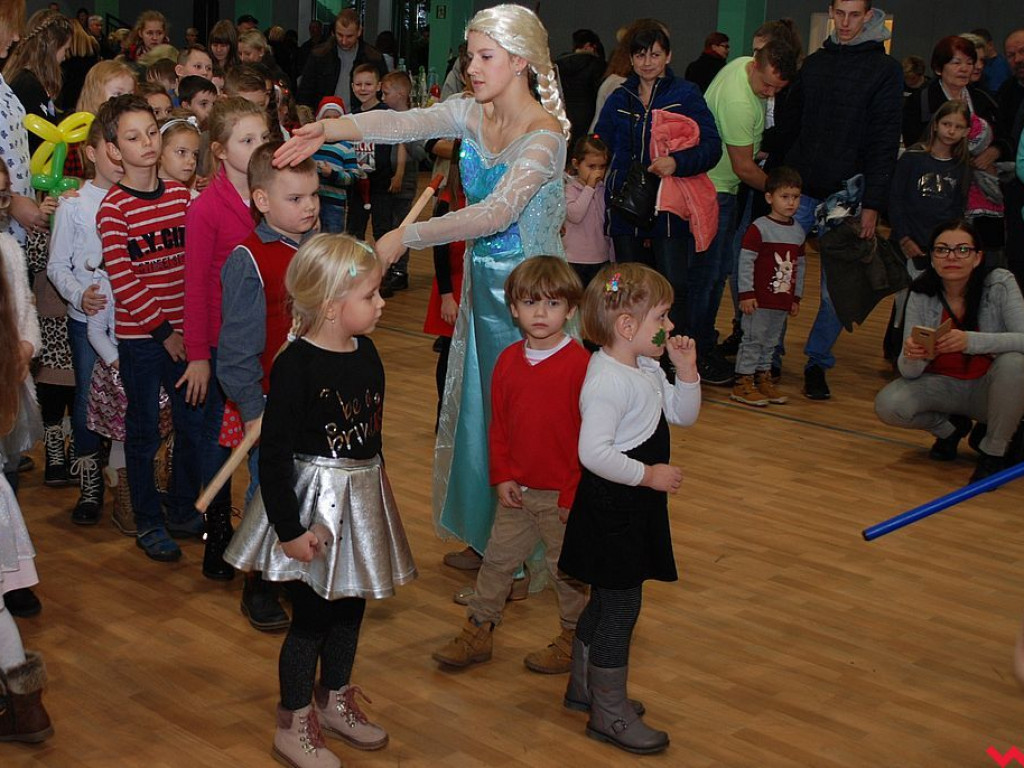 Świąteczny klimat na Jarmarku Bożonarodzeniowym