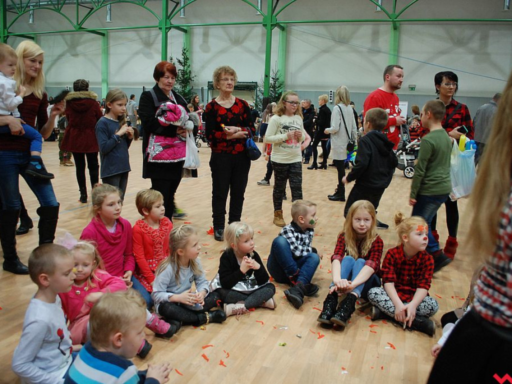 Świąteczny klimat na Jarmarku Bożonarodzeniowym