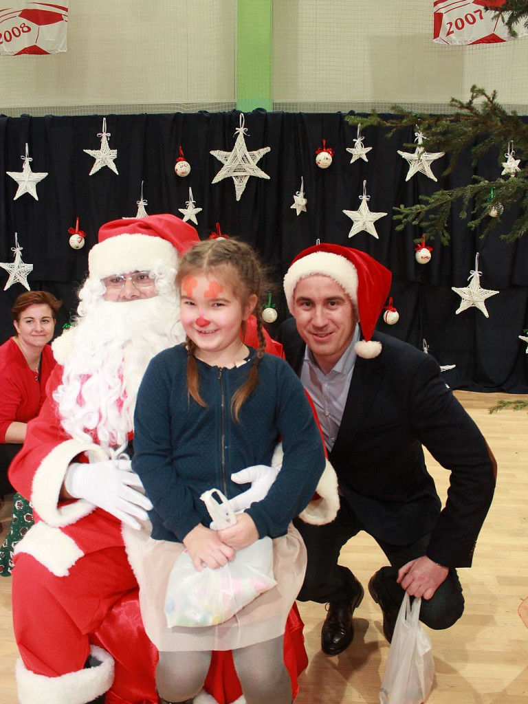 Świąteczny klimat na Jarmarku Bożonarodzeniowym