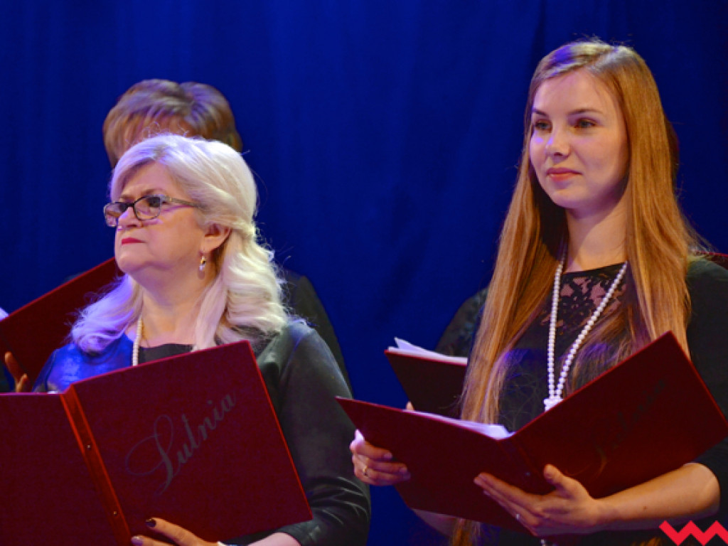 Jubileuszowy koncert chóru Lutnia z przykrym akcentem