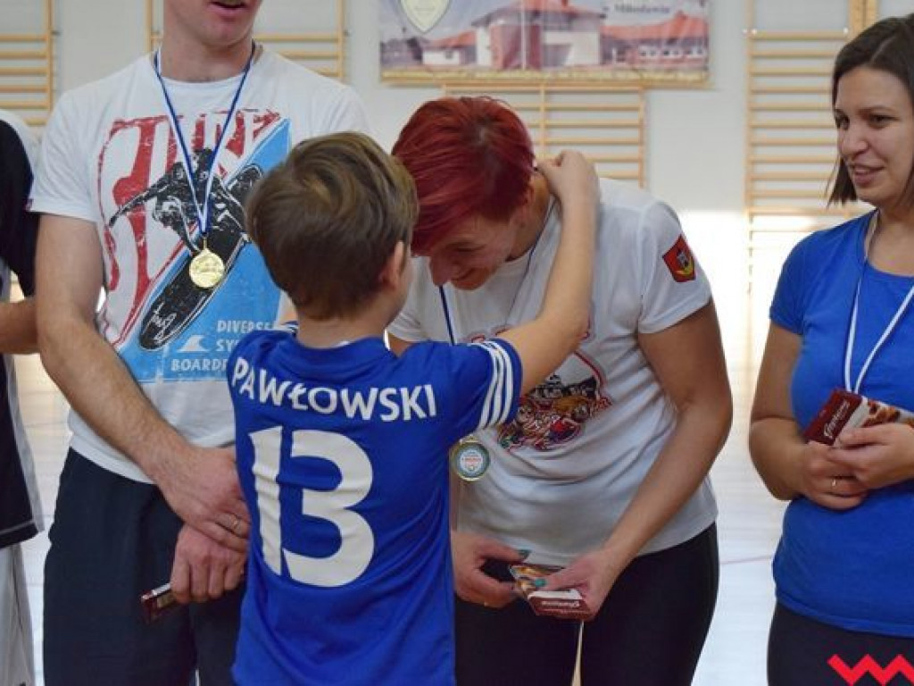 Mikołajkowy Turniej Piłki Nożnej. Nie zabrakło na nim gościa z Laponii