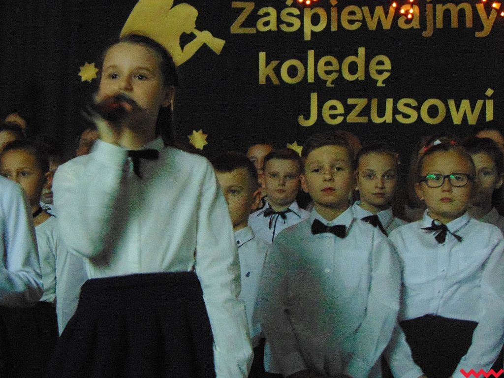 Spotkanie z kolędą w szkole w Górnych Grądach