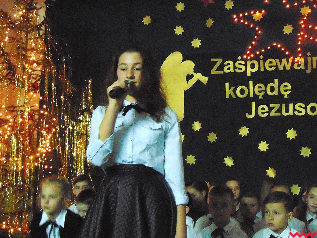 Spotkanie z kolędą w szkole w Górnych Grądach