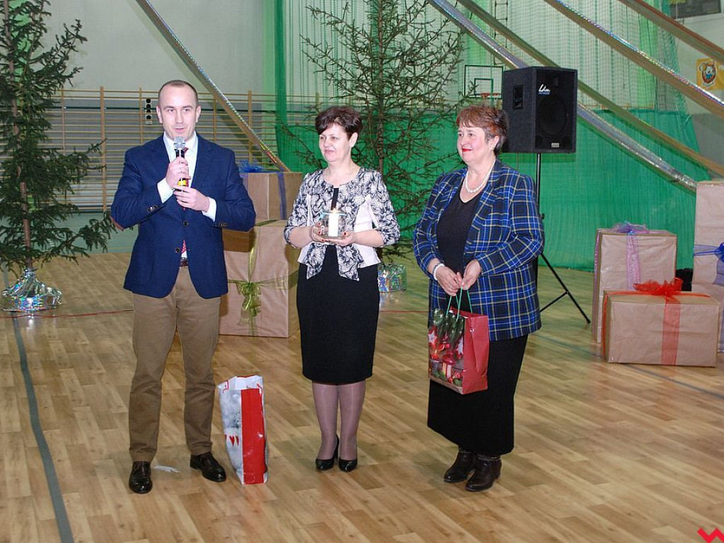 Tradycyjne jasełka bożonarodzeniowe w wykonaniu przedszkolaków