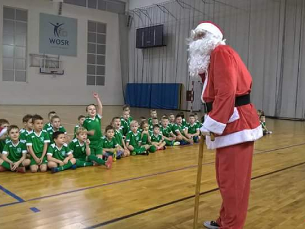 Świąteczne życzenia od klubu Victoria Września