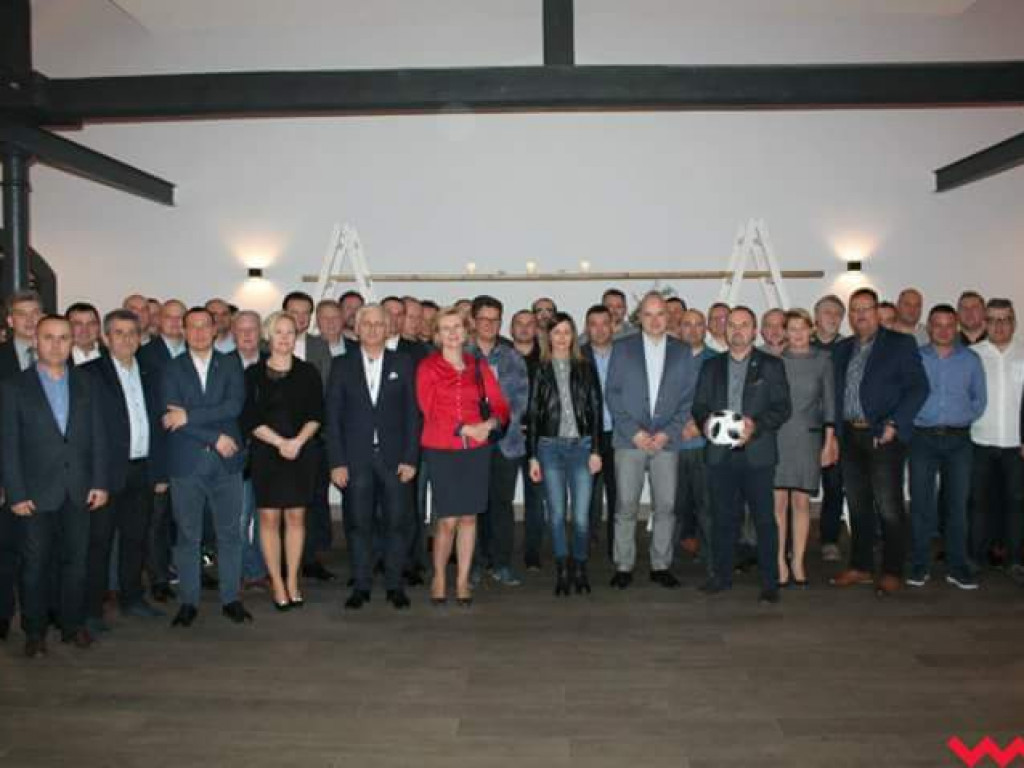 Świąteczne życzenia od klubu Victoria Września