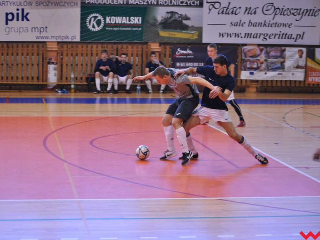 Drużyny spoza Wrześni najlepsze w turnieju futsalu organizowanym przez WTPN (galeria)