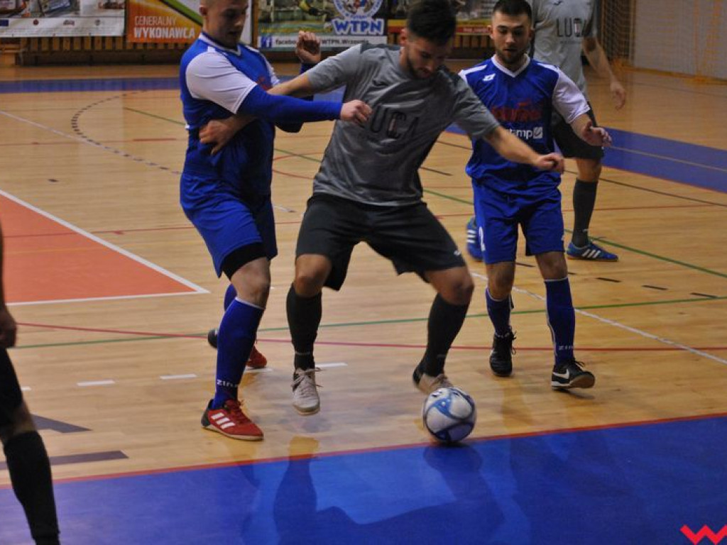 Drużyny spoza Wrześni najlepsze w turnieju futsalu organizowanym przez WTPN (galeria)