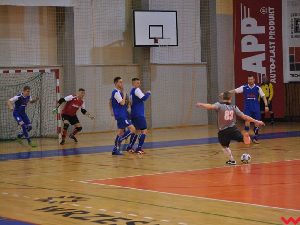 Drużyny spoza Wrześni najlepsze w turnieju futsalu organizowanym przez WTPN (galeria)