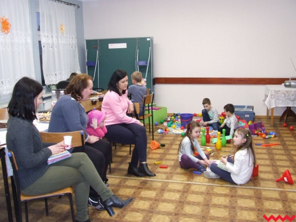W Orzechowie otwarta została biblioteka i świetlica