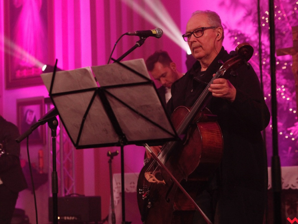 Zakopower dał świetny koncert w kościele pw. Bł. Jadwigi Królowej Polski we Wrześni