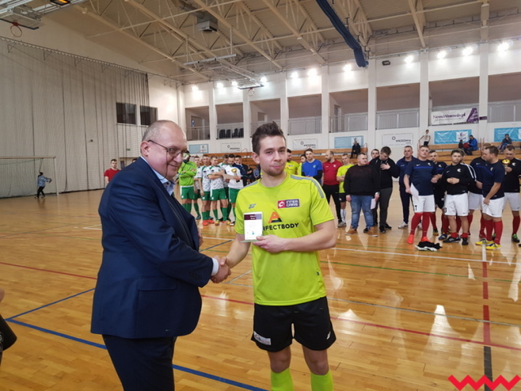 Victoria Września wygrała Turniej Fox Cup i zdobyła puchar dyrektora WOSR