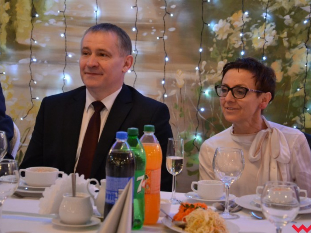  Sezon na studniówki we Wrześni rozpoczęty. Politechnicy już po polonezie