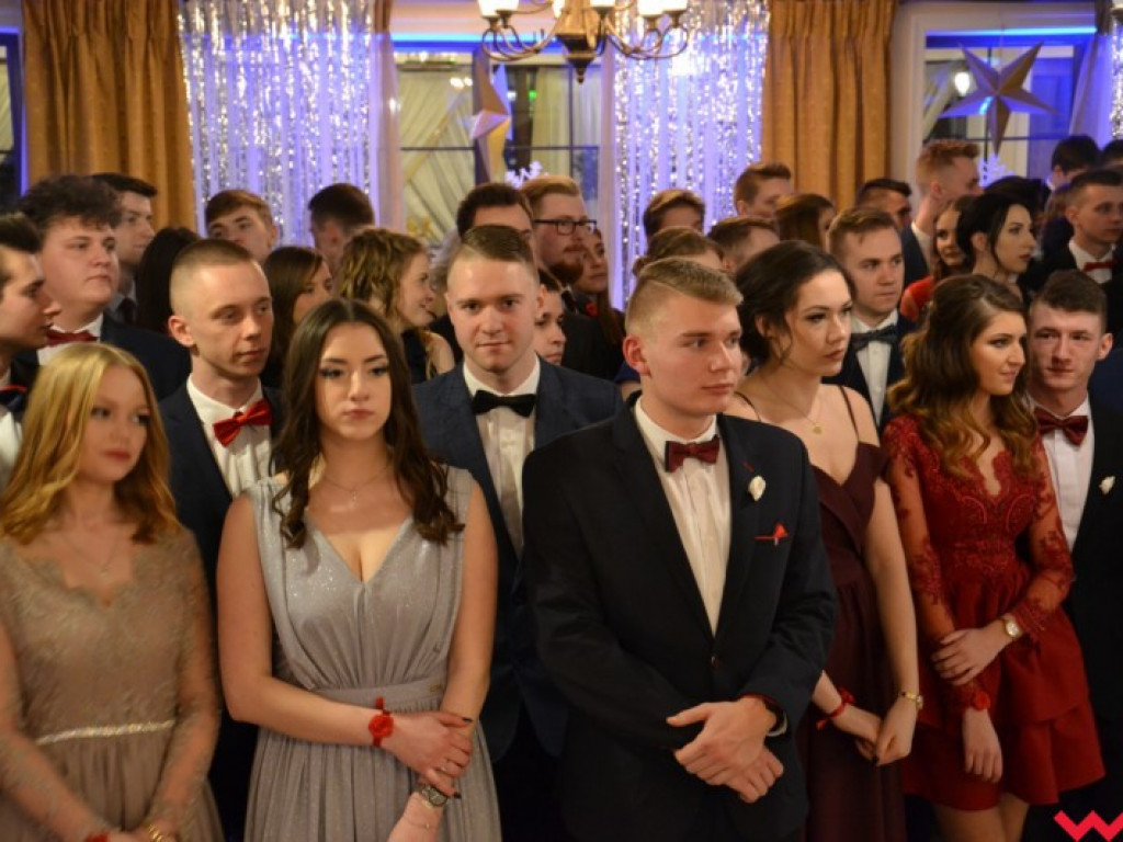  Sezon na studniówki we Wrześni rozpoczęty. Politechnicy już po polonezie