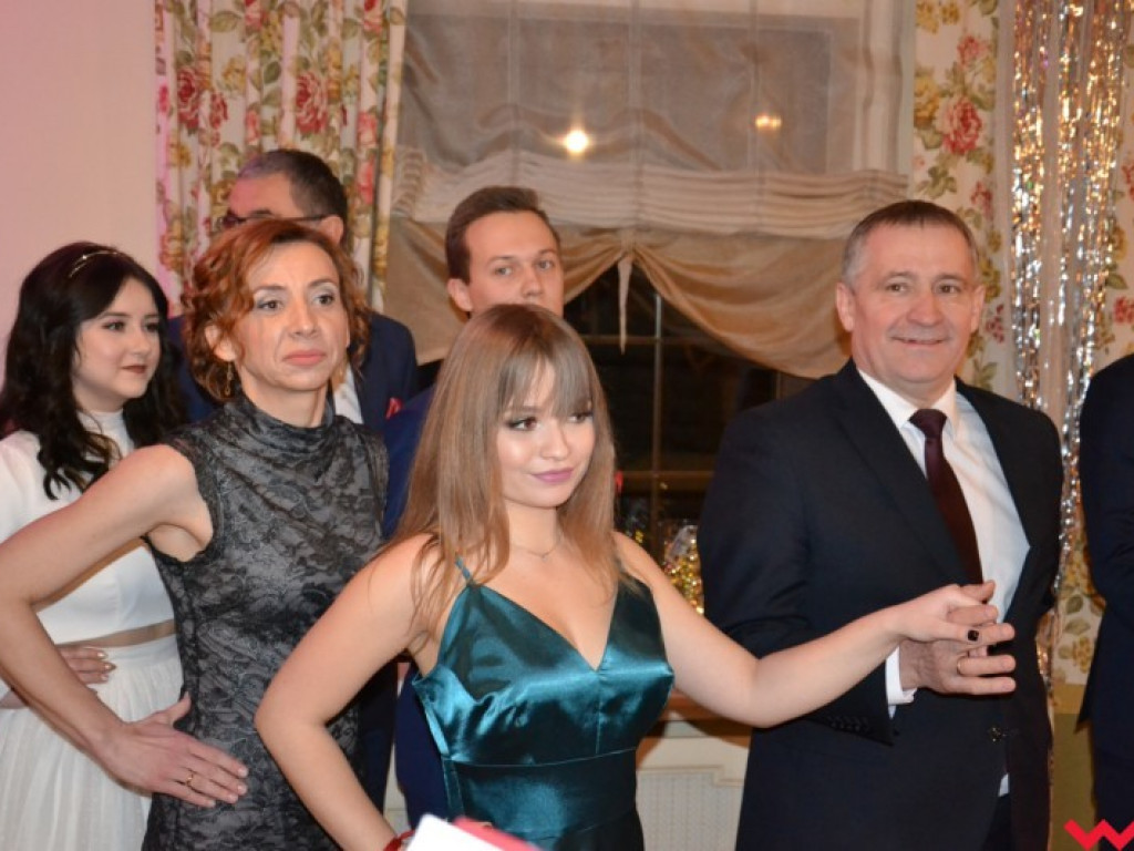  Sezon na studniówki we Wrześni rozpoczęty. Politechnicy już po polonezie