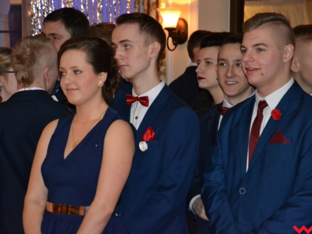  Sezon na studniówki we Wrześni rozpoczęty. Politechnicy już po polonezie