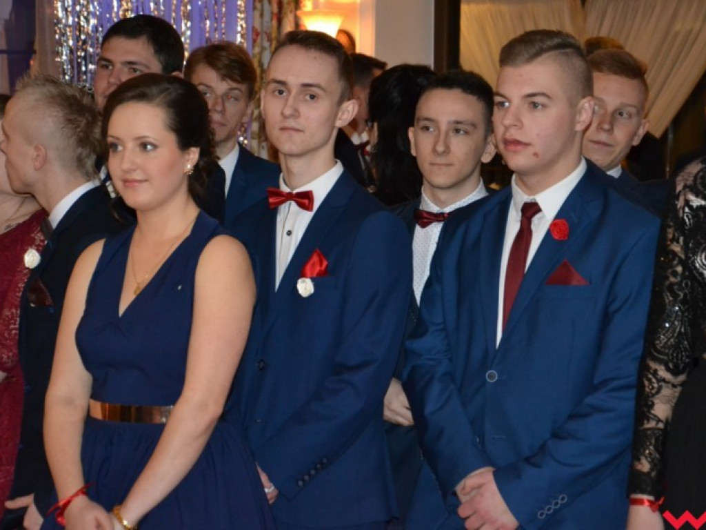  Sezon na studniówki we Wrześni rozpoczęty. Politechnicy już po polonezie