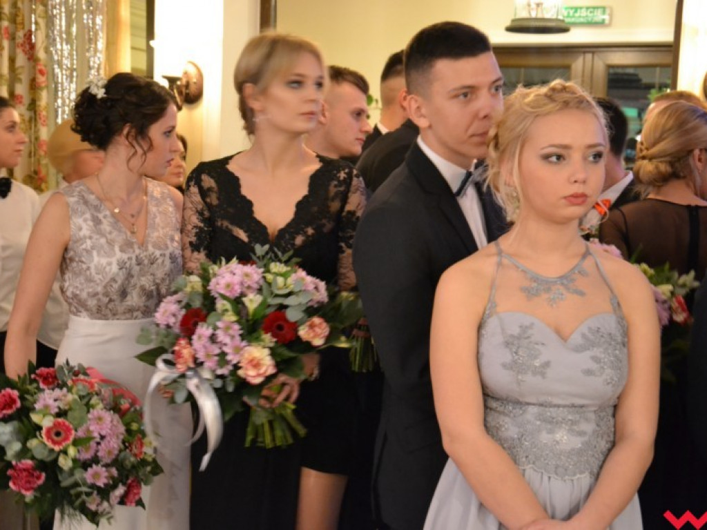  Sezon na studniówki we Wrześni rozpoczęty. Politechnicy już po polonezie