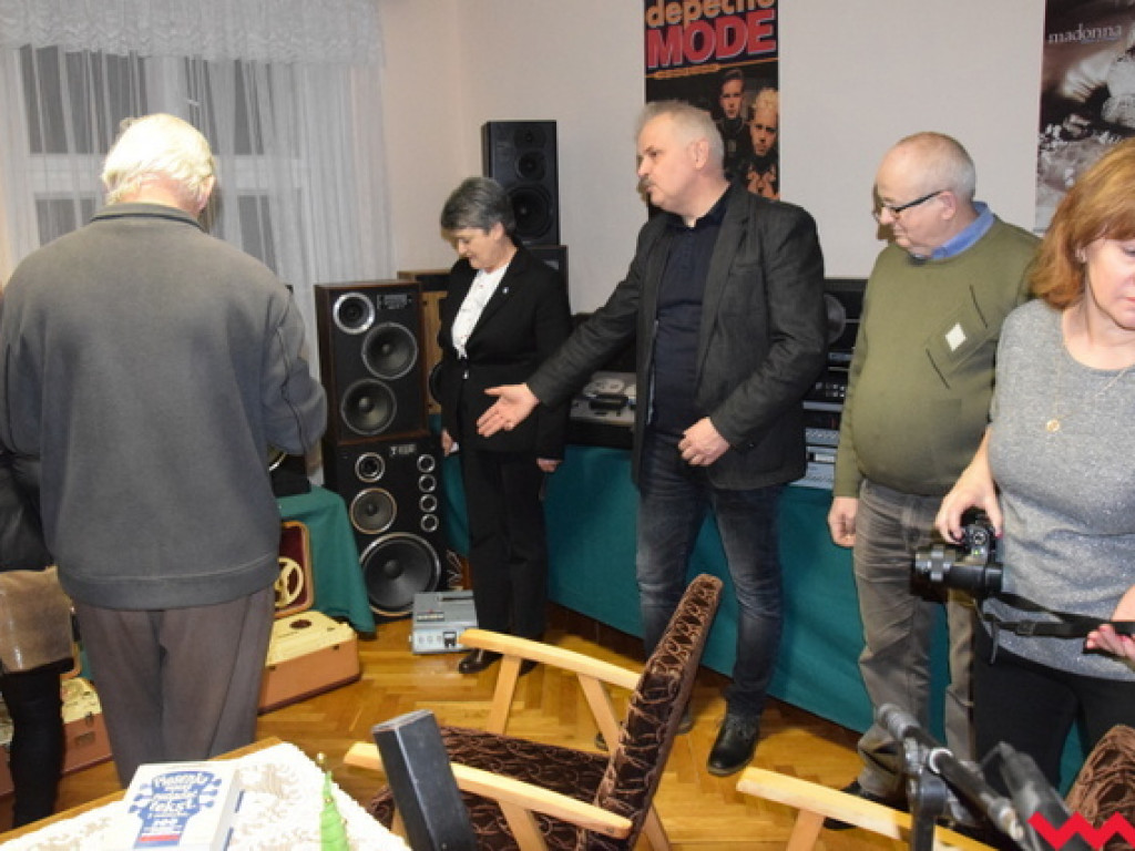 Oficjalne otwarcie Muzycznego Poddasza w Pałacu Reymonta w Kołaczkowie. Stała ekspozycja poświęcona Tonsilowi i Unitrze